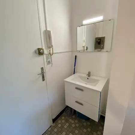 Apartmán 30 - Beausejour - Fibre Wi Fi - Proche Centre *