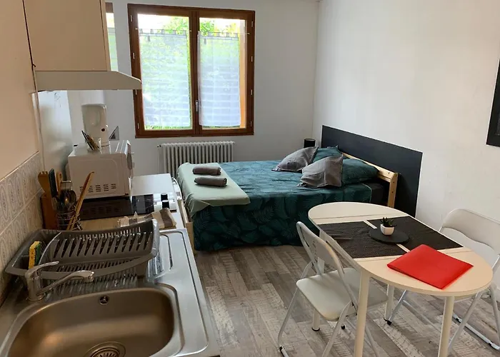 30 - Beausejour - Fibre Wi Fi - Proche Centre * Troyes